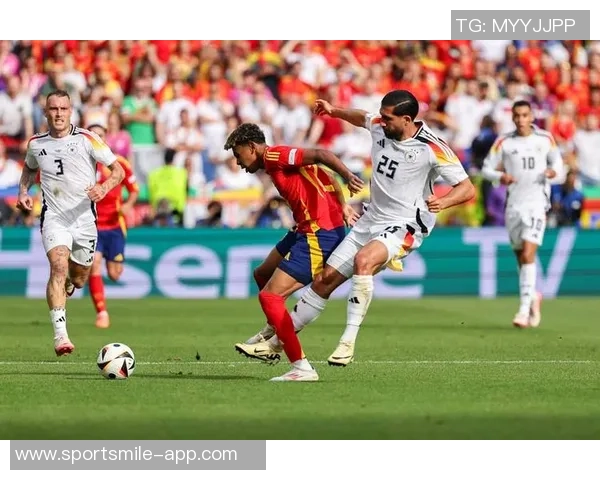 绝杀时刻！拜尔狂奔释放激情难以自控庆祝方式成谜